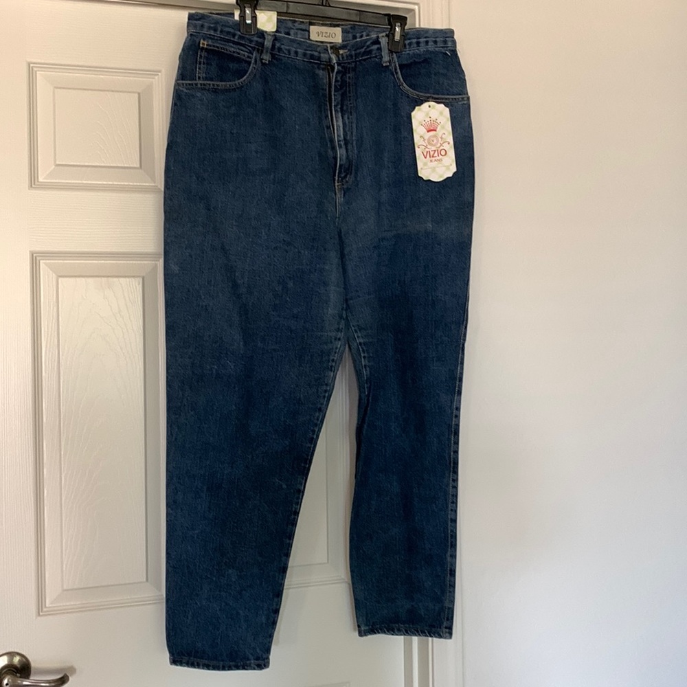 NWT Vizio women’s jeans plus size 23/24.